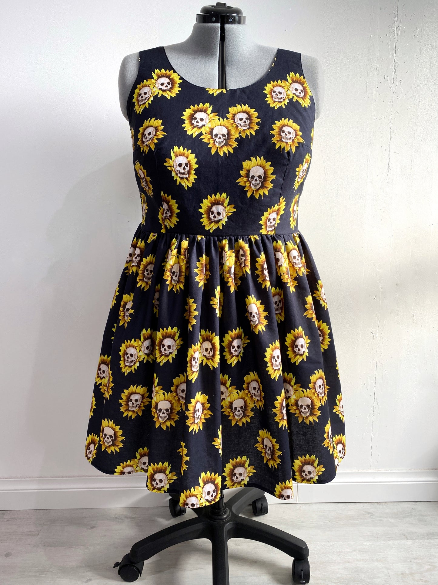 Skullflower Dress